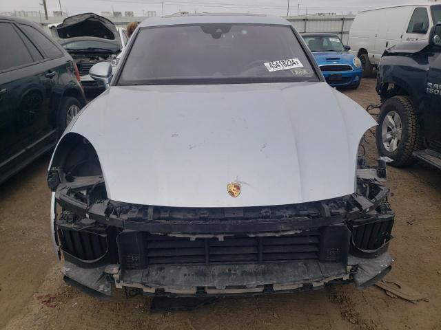 Lot #2404574140 2019 PORSCHE CAYENNE TU salvage car