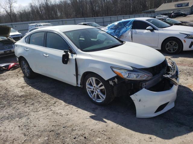 2017 Nissan Altima 2.5 VIN: 1N4AL3AP8HN351011 Lot: 44216594