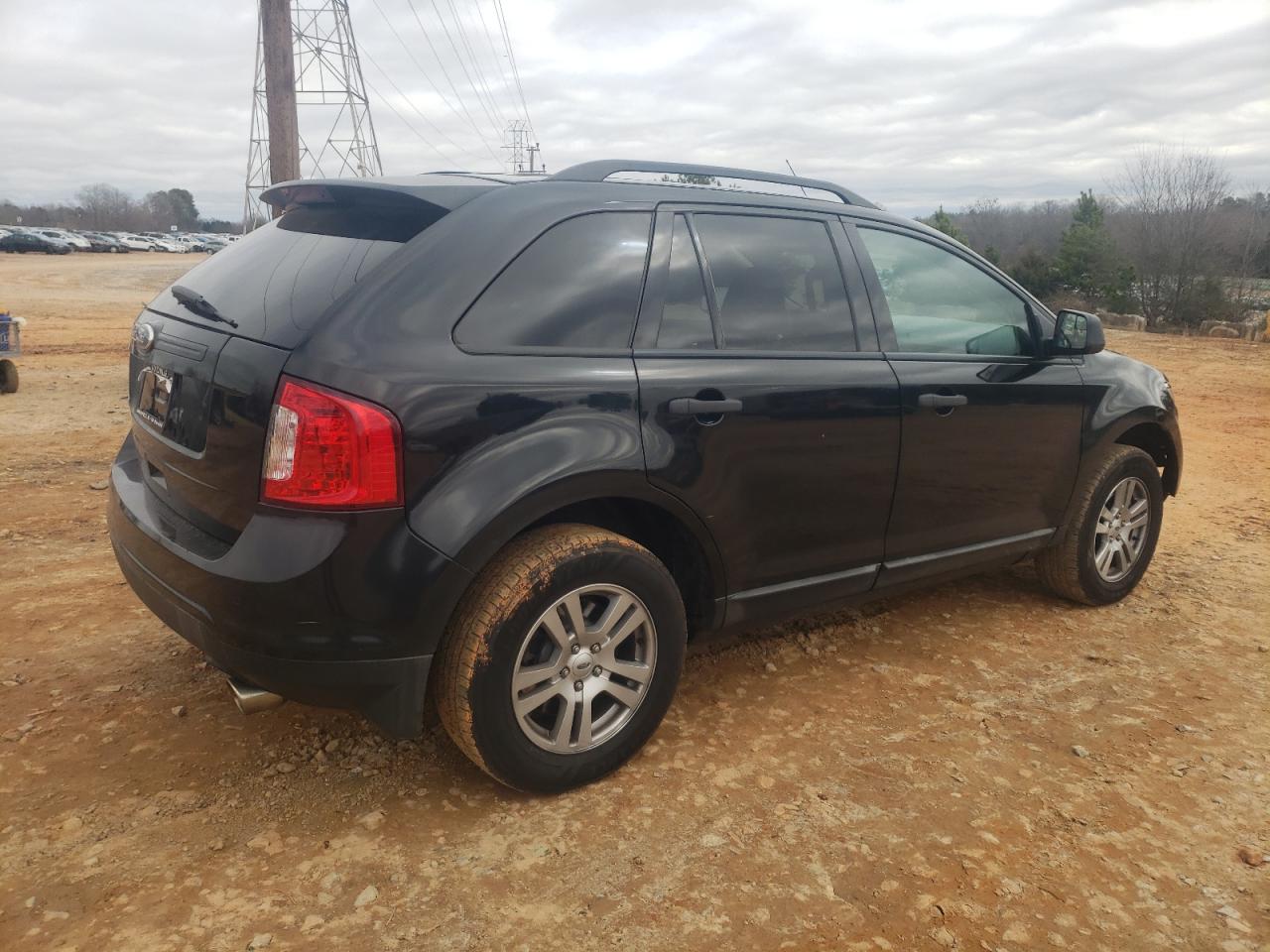 2FMDK3GC0BBA40847 2011 Ford Edge Se