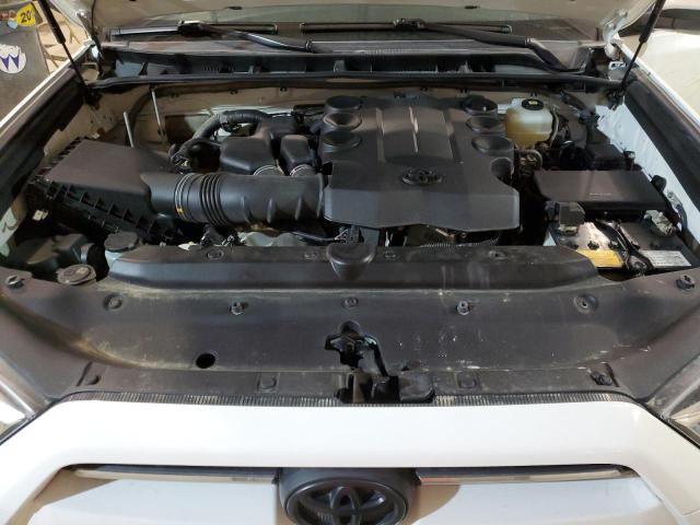 2020 TOYOTA 4RUNNER SR - JTEBU5JR2L5827816
