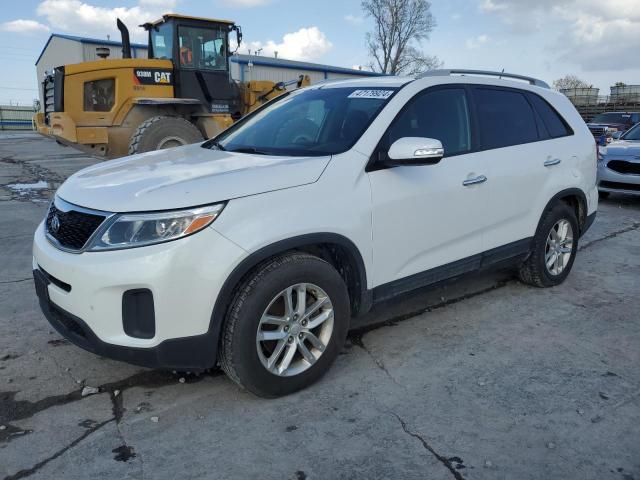 Lot #2423263029 2015 KIA SORENTO LX salvage car