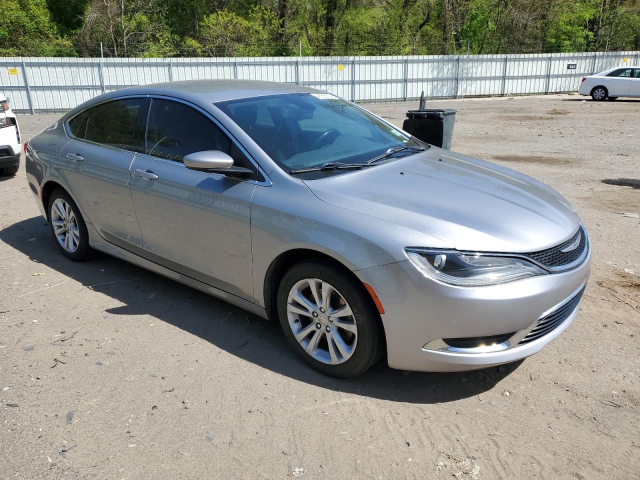 2015 Chrysler 200 Limited vin: 1C3CCCAB4FN612109