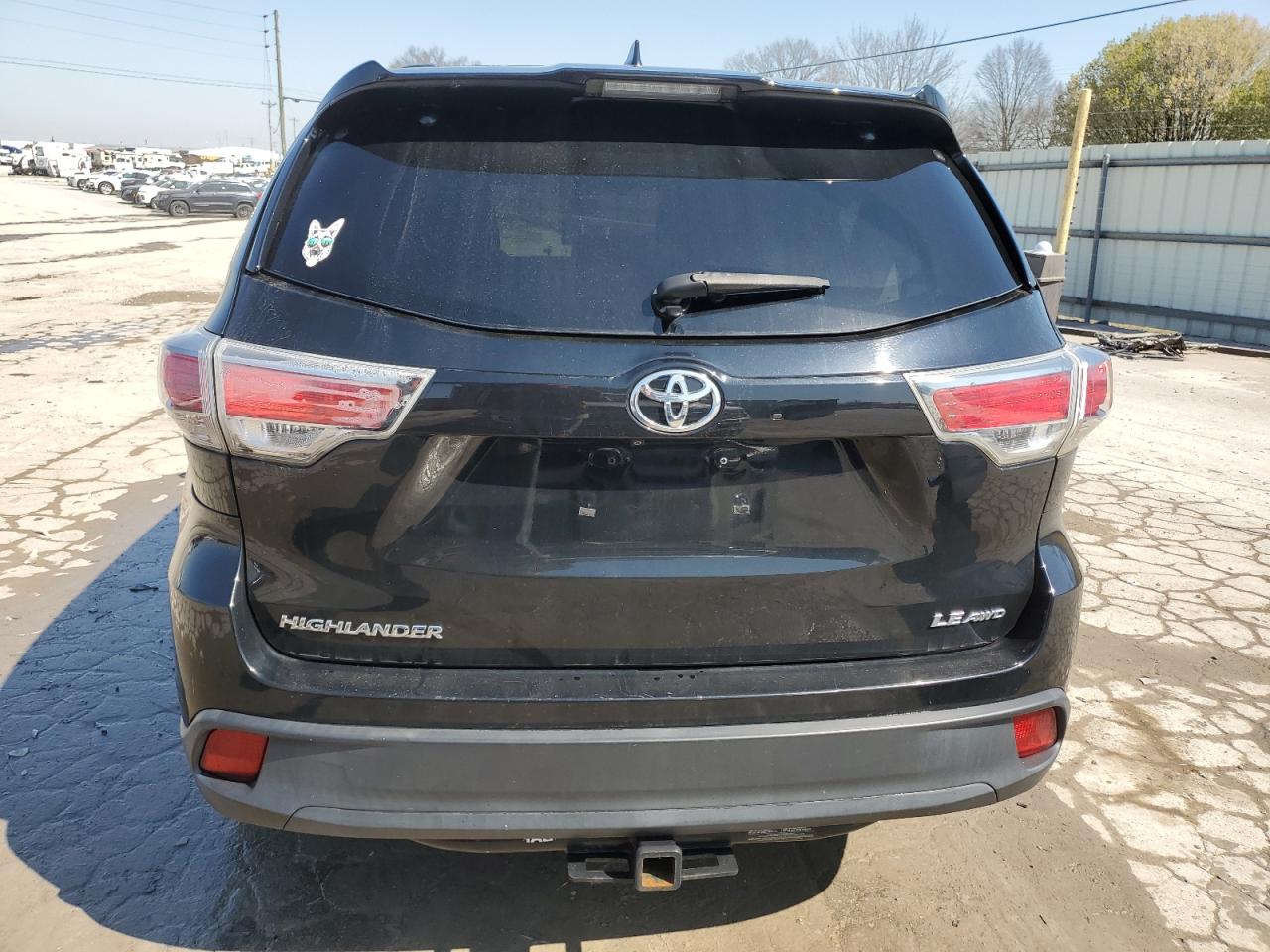 5TDBKRFH6FS167179 2015 Toyota Highlander Le