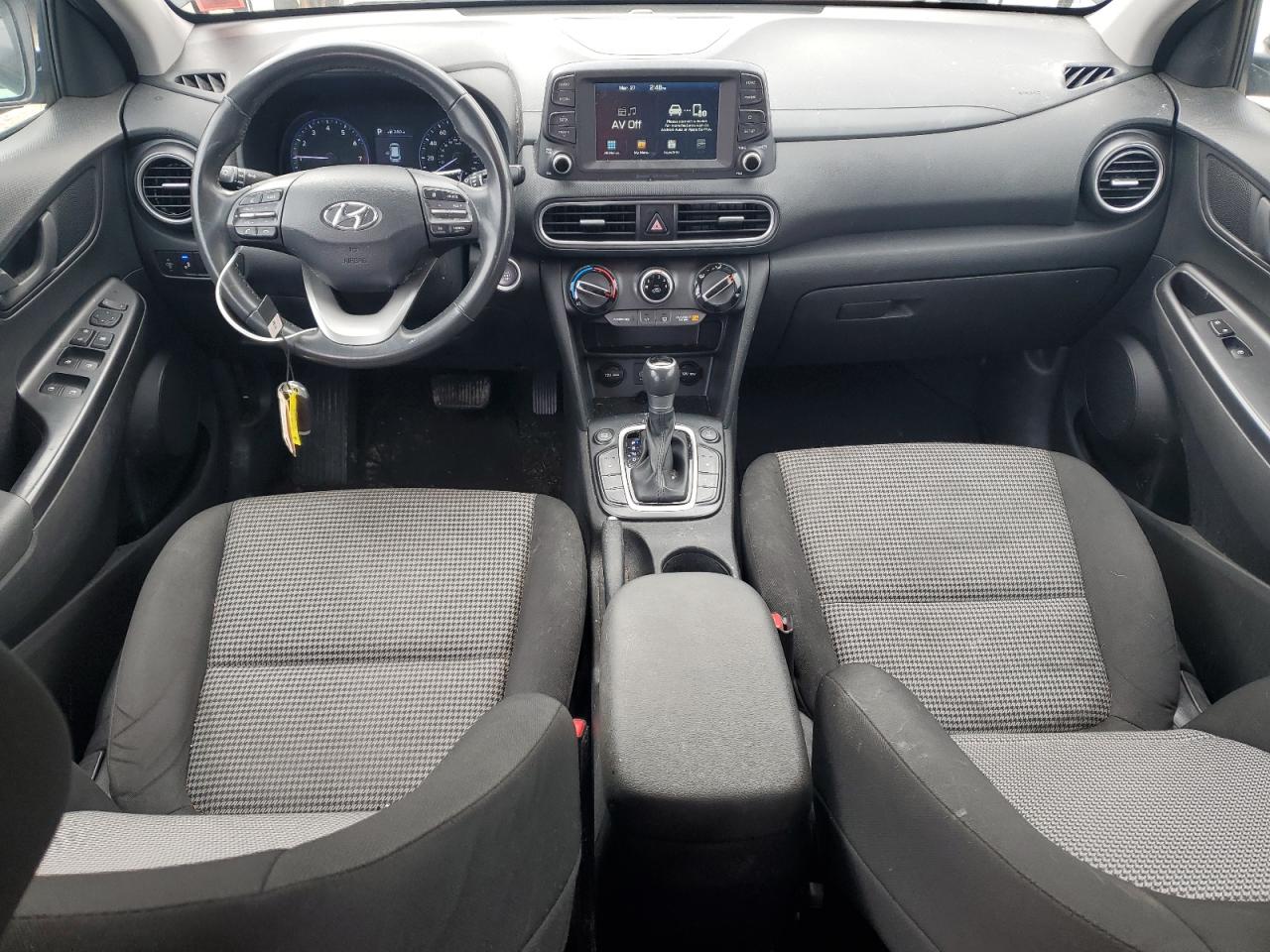 KM8K2CAA9JU146849 2018 Hyundai Kona Sel