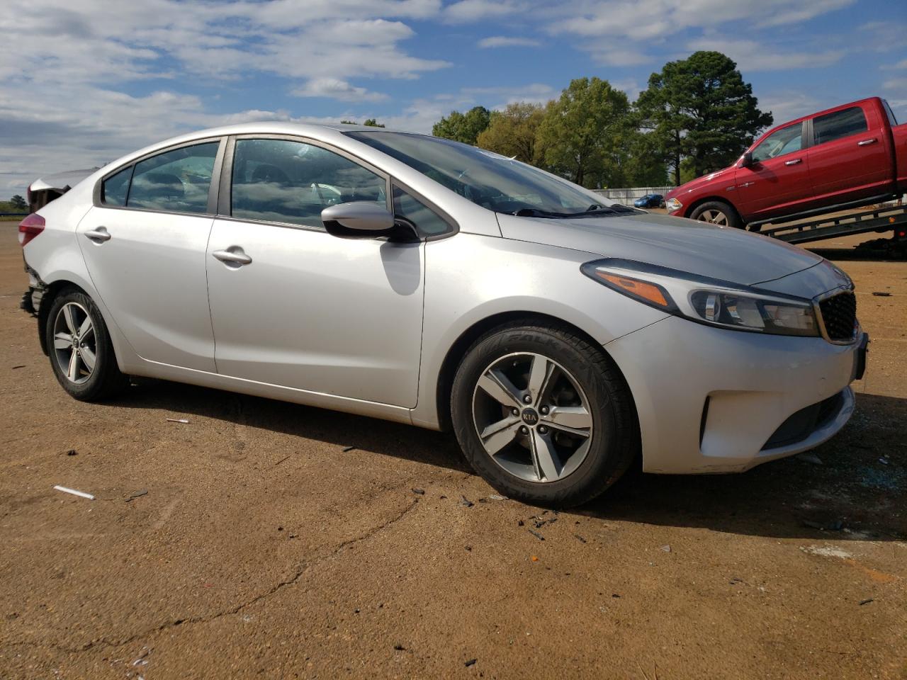 3KPFL4A77JE178744 2018 Kia Forte Lx