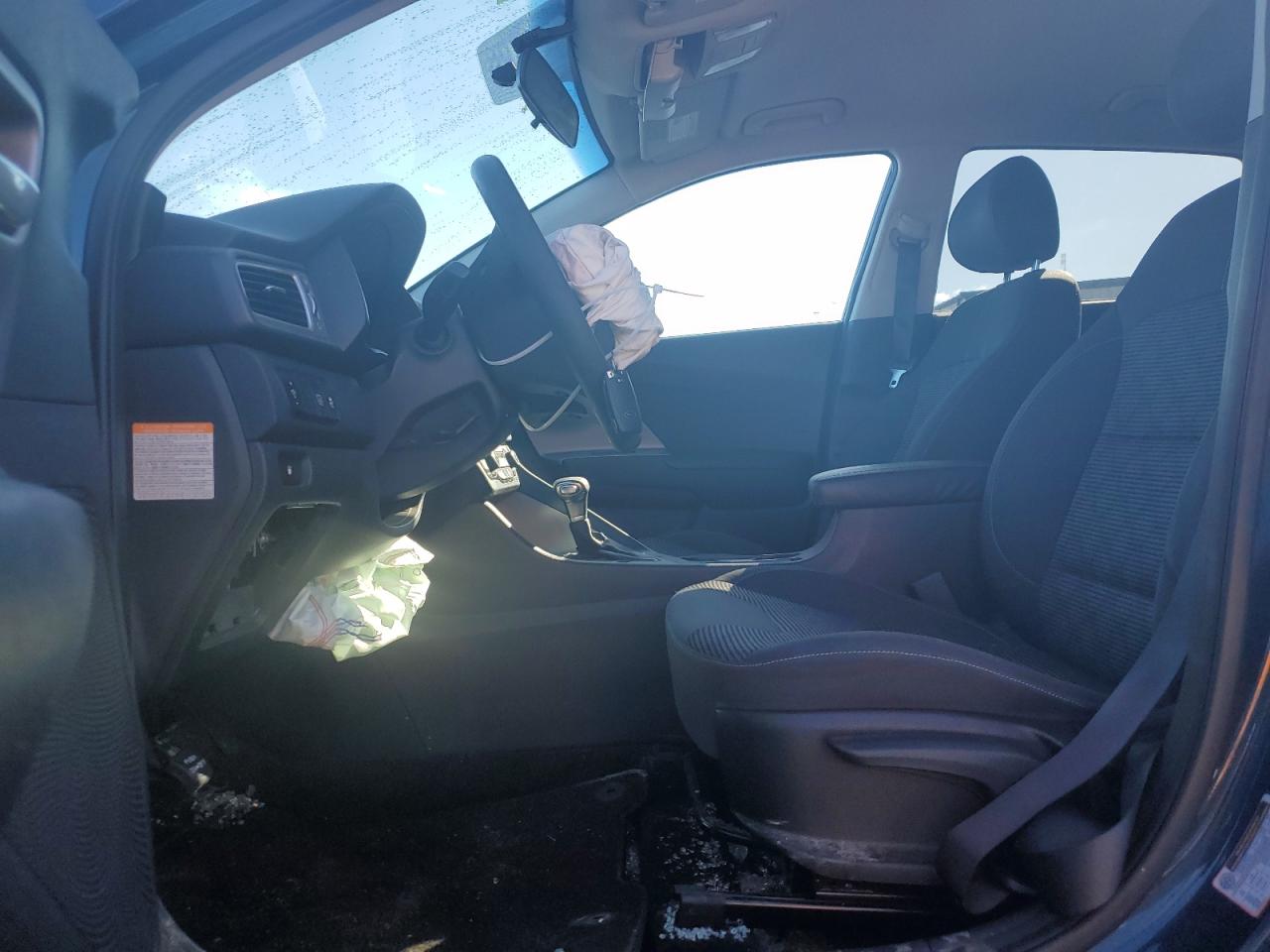 KNDCB3LC1K5338463 2019 Kia Niro Fe