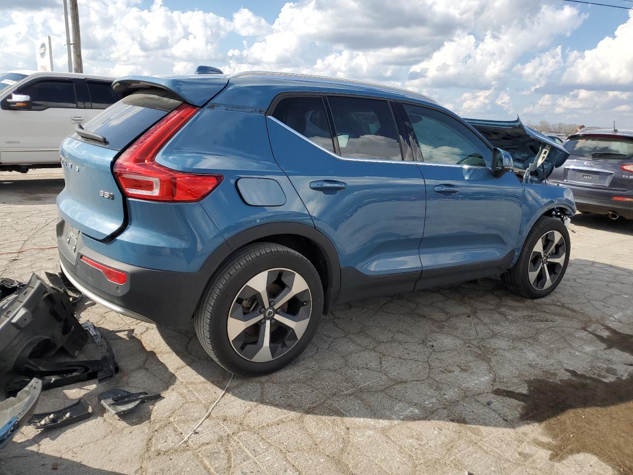 YV4L12UN2P2943188 2023 Volvo Xc40 Plus