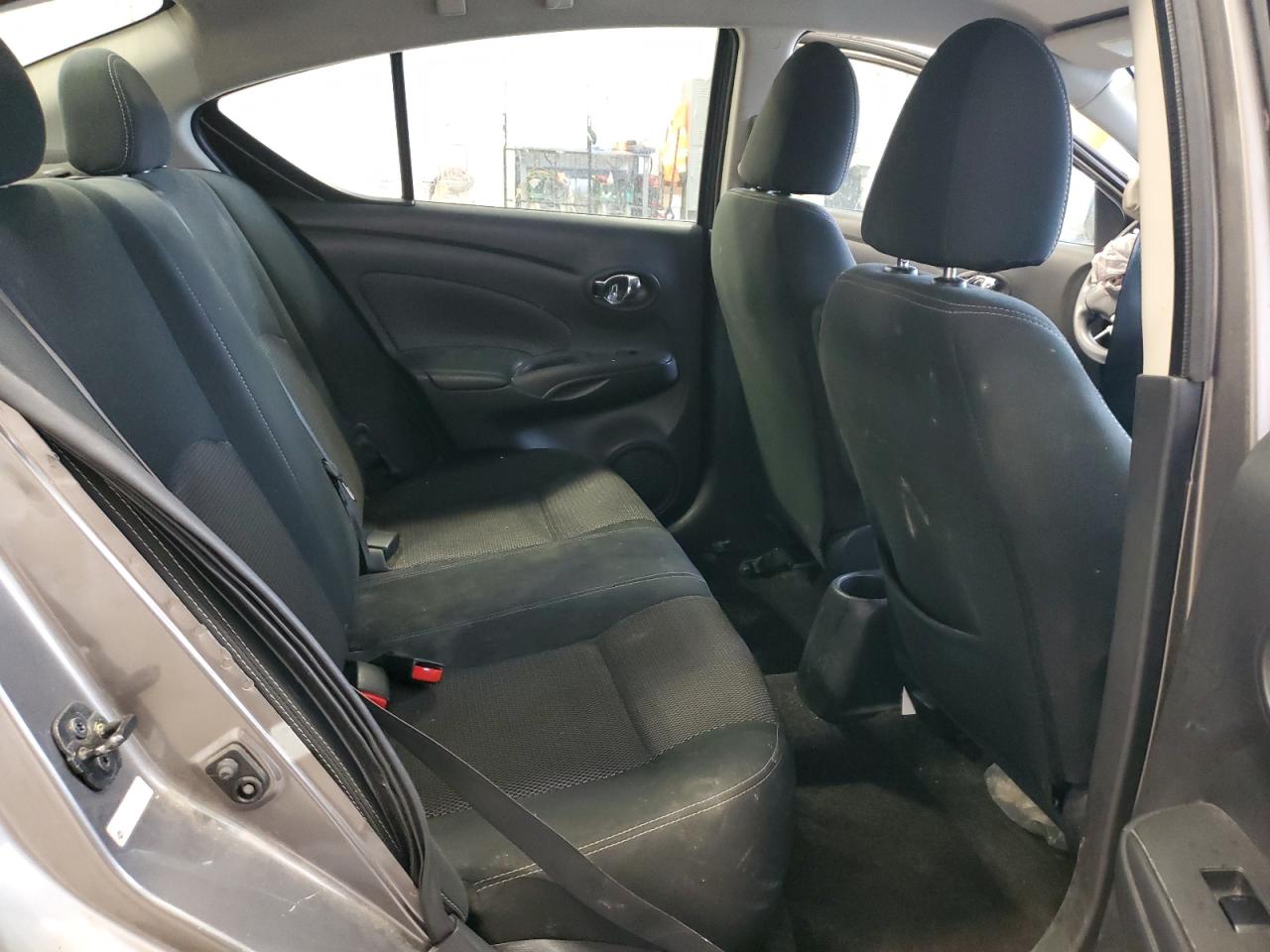 3N1CN7AP3HK462675 2017 Nissan Versa S