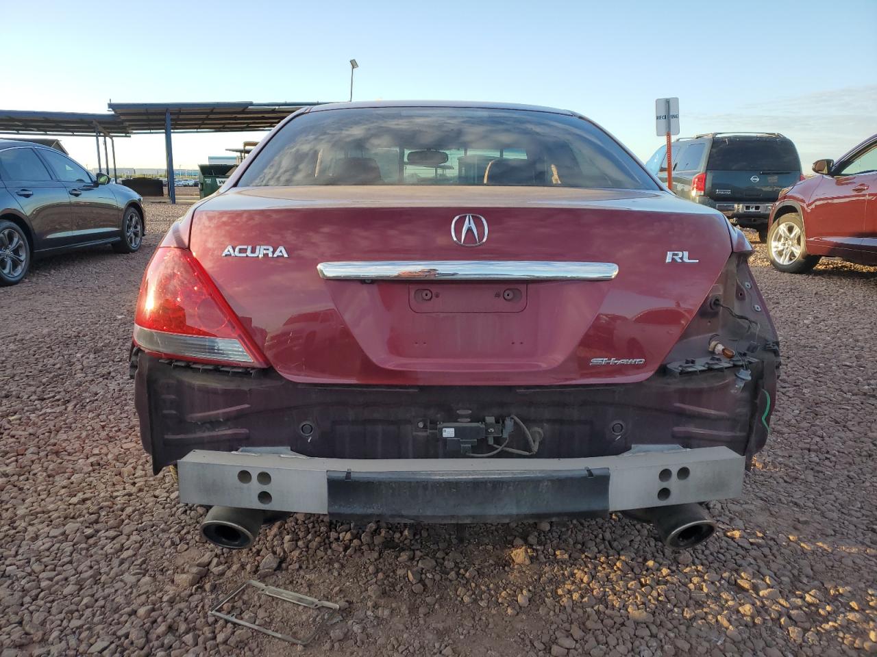 JH4KB166X7C002138 2007 Acura Rl