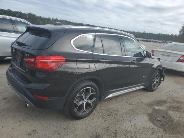  BMW X1 2017 Чорний