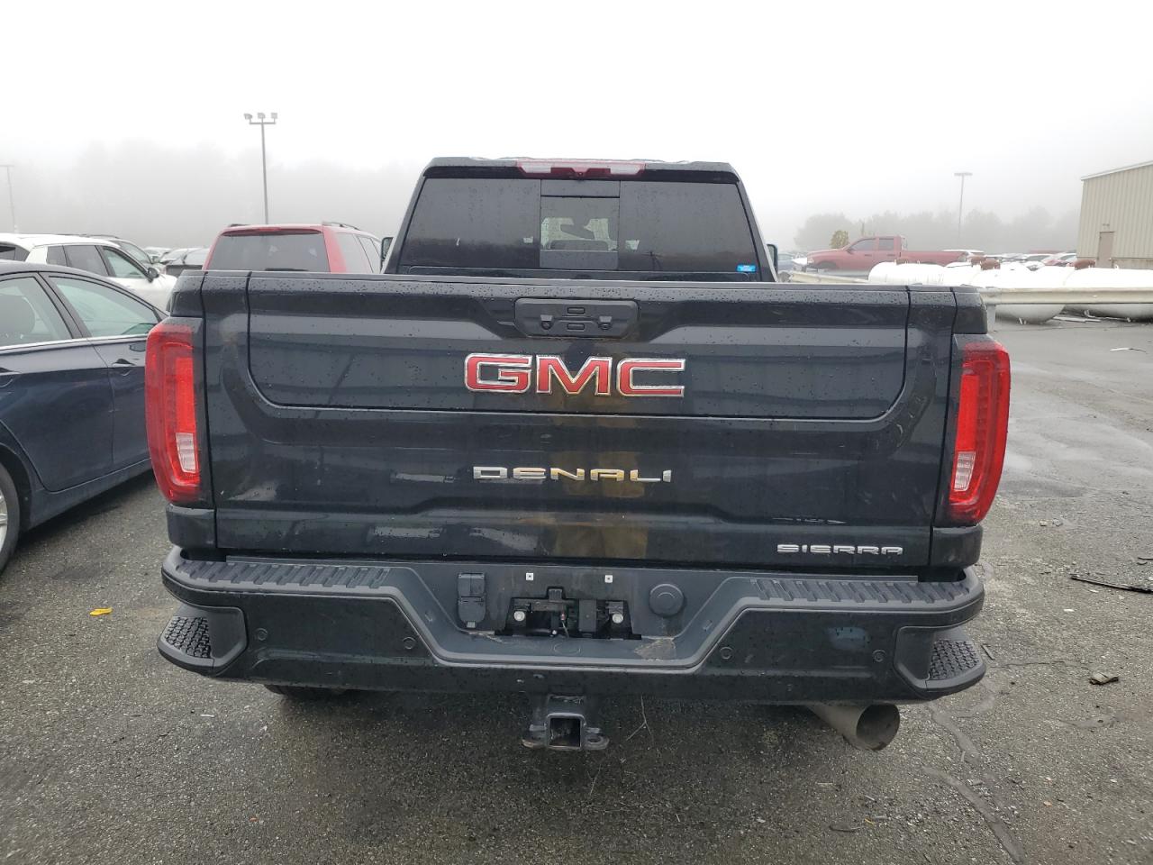 1GT49REYXNF100850 2022 GMC Sierra K2500 Denali