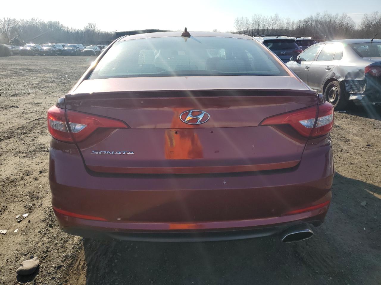 5NPE24AF2FH211755 2015 Hyundai Sonata Se