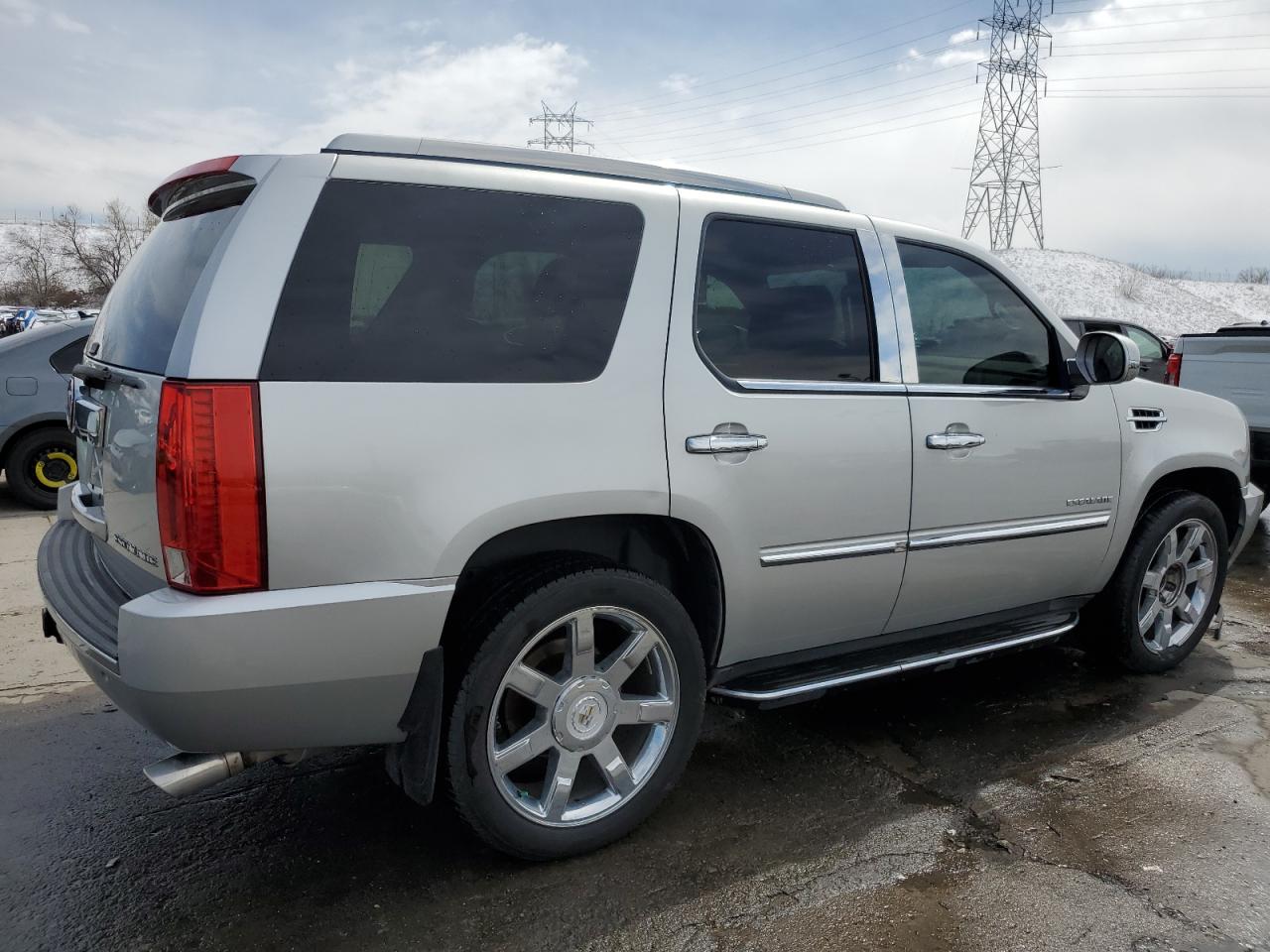 1GYS4BEF4BR344932 2011 Cadillac Escalade Luxury