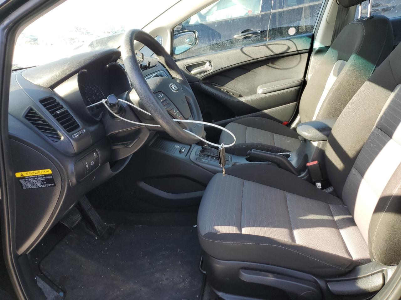 KNAFX4A63F5424507 2015 Kia Forte Lx