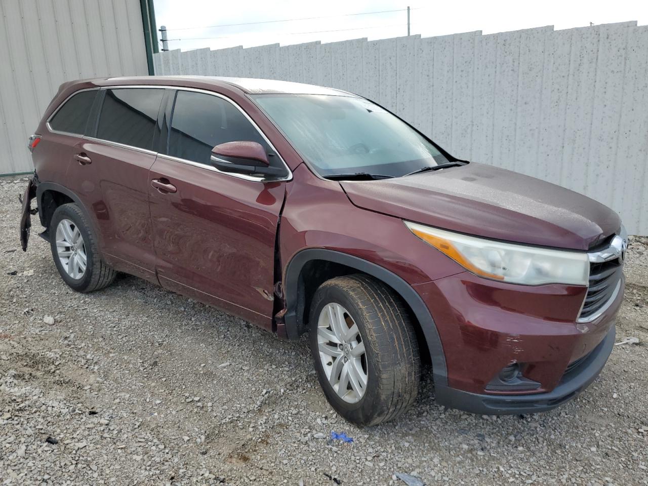 2015 Toyota Highlander Le vin: 5TDZARFH6FS016604