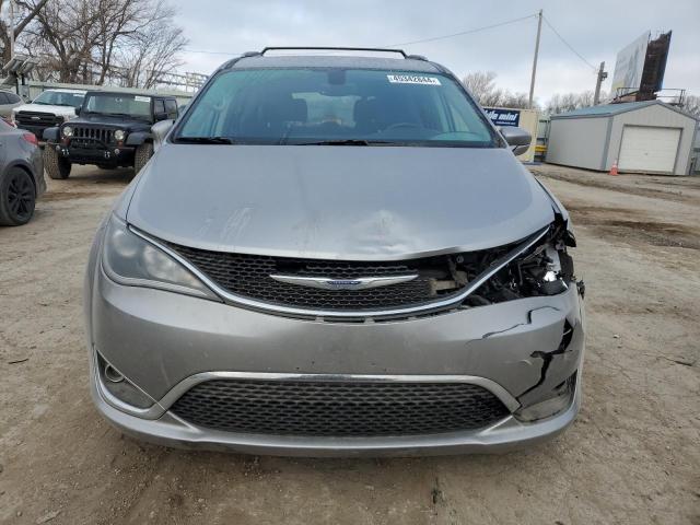 2019 Chrysler Pacifica Touring L VIN: 2C4RC1BG8KR626161 Lot: 45342844