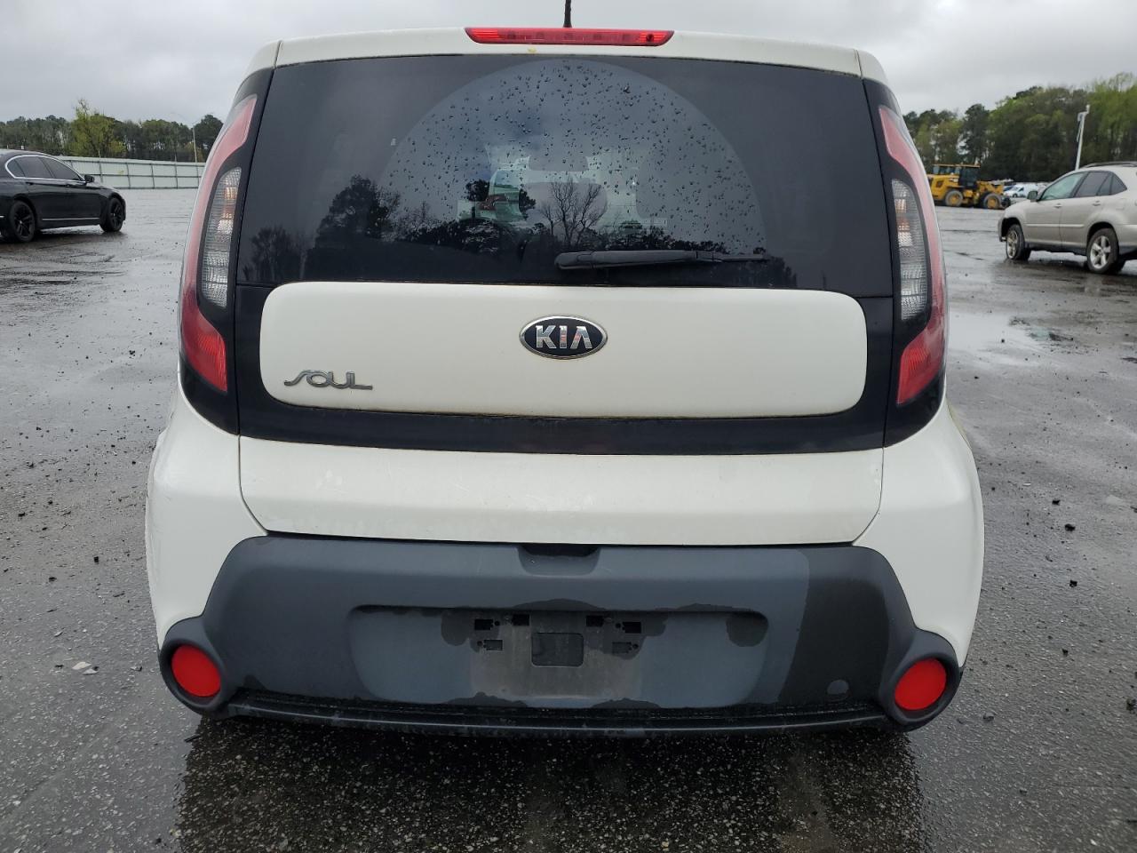 KNDJN2A26G7287704 2016 Kia Soul