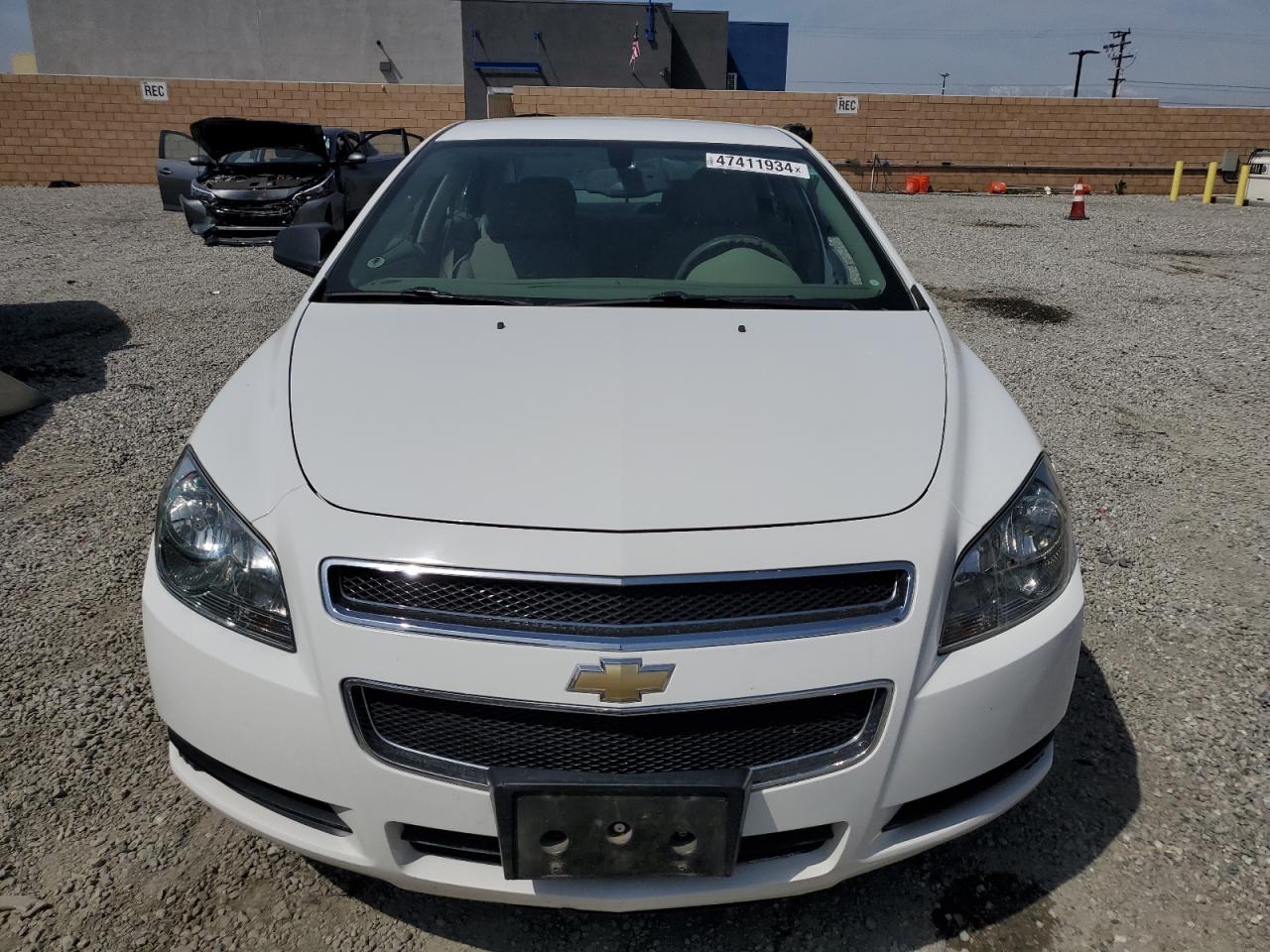 1G1ZB5EB1AF107364 2010 Chevrolet Malibu Ls