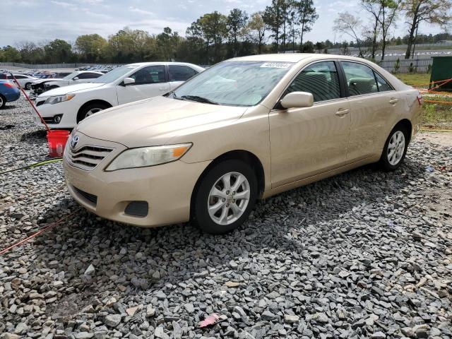 Lot #2423610214 2011 TOYOTA CAMRY BASE salvage car