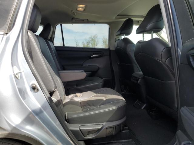 2022 TOYOTA HIGHLANDER - 5TDGZRAH9NS130313