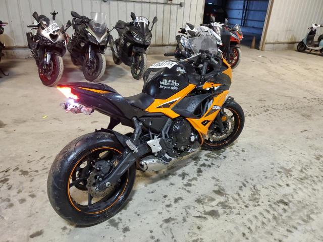2019 KAWASAKI EX650 F - JKAEXEK15KDA31418