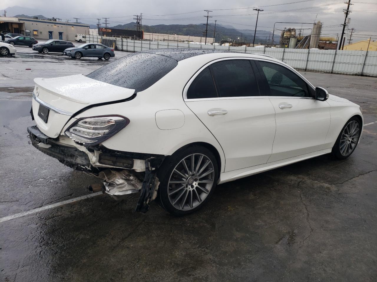 55SWF4JB9GU132958 2016 Mercedes-Benz C 300