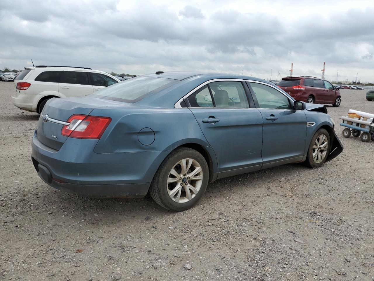 1FAHP2EW9AG121468 2010 Ford Taurus Sel