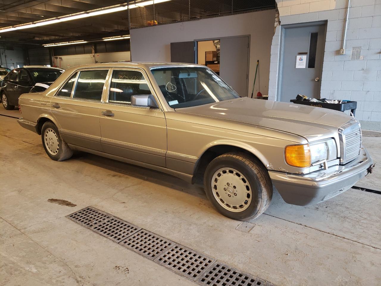 WDBCA35026A246302 1986 Mercedes-Benz 420 Sel