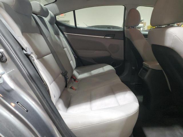 2018 HYUNDAI ELANTRA SE - 5NPD84LFXJH294996
