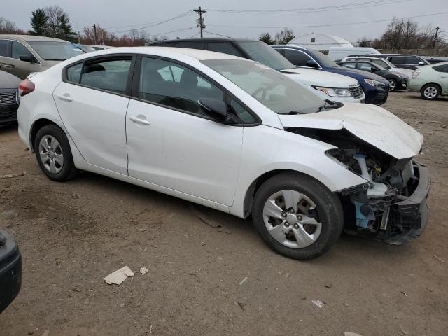 VIN 3KPFL4A74JE202319 2018 KIA Forte, LX no.4