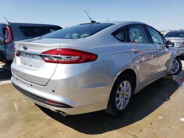 VIN 3FA6P0G7XJR231763 2018 Ford Fusion, S no.3