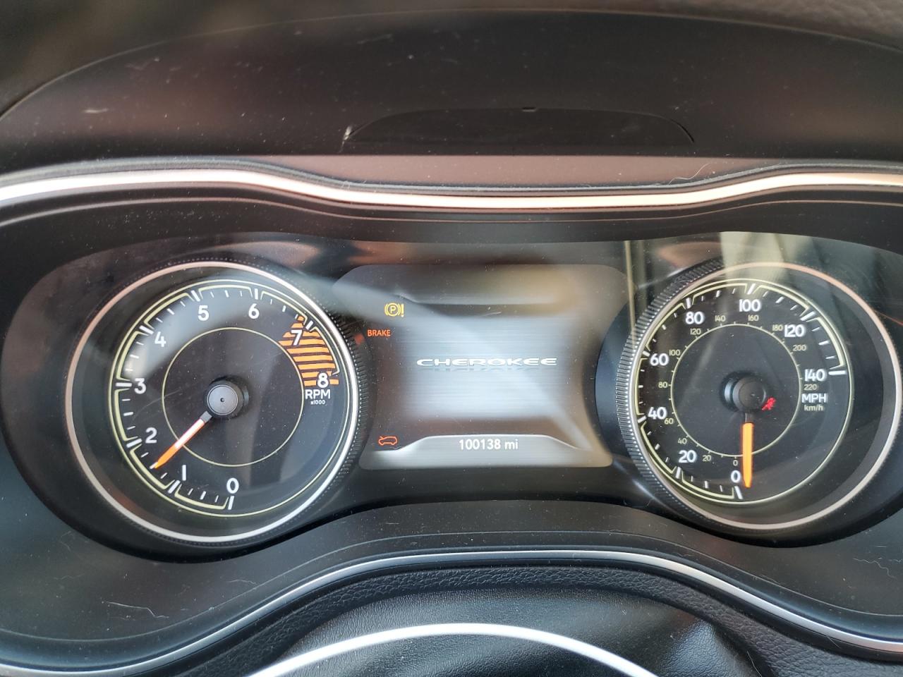 1C4PJMDX2KD374048 2019 Jeep Cherokee Limited