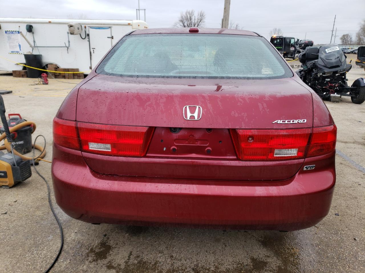 1HGCM66575A008431 2005 Honda Accord Ex