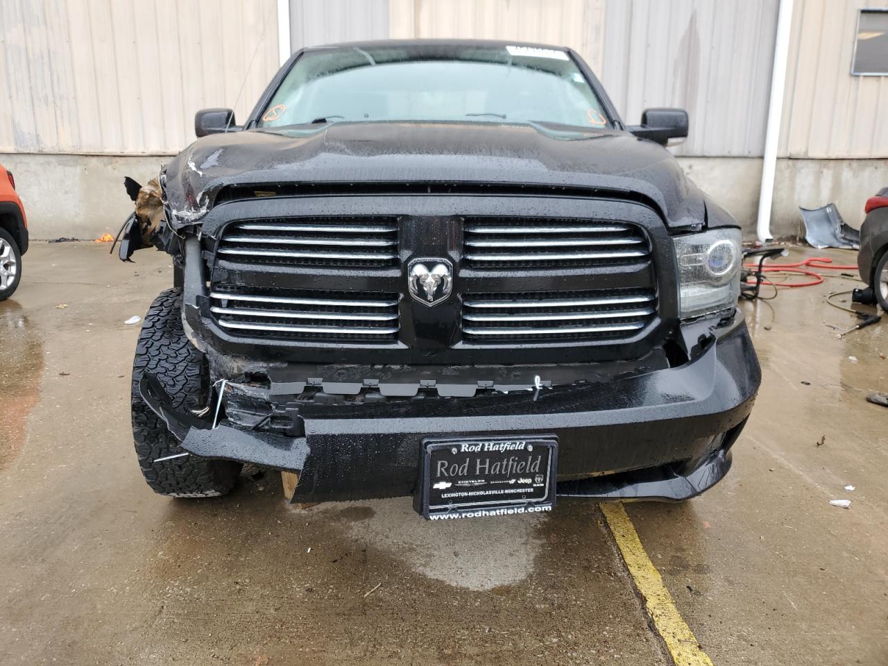 1C6RR7HT5FS753158 2015 Ram 1500 Sport