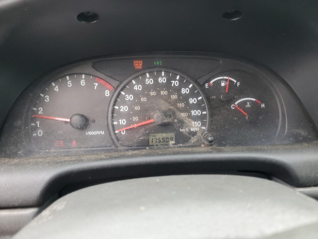 2CNBJ734746912016 2004 Chevrolet Tracker Zr2