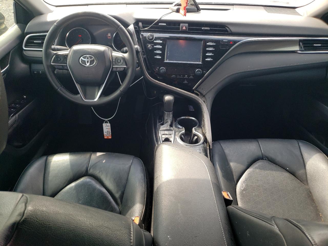 TOYOTA CAMRY XSE -