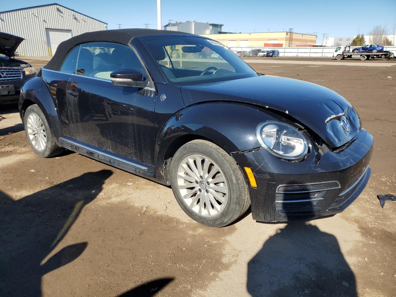 3VW5DAAT5KM510785 2019 Volkswagen Beetle S