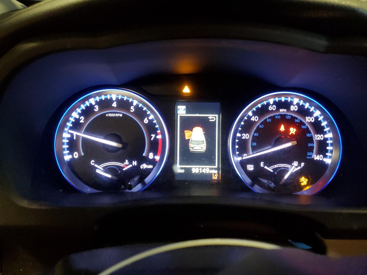 5TDJZRFH5KS923358 2019 Toyota Highlander Se