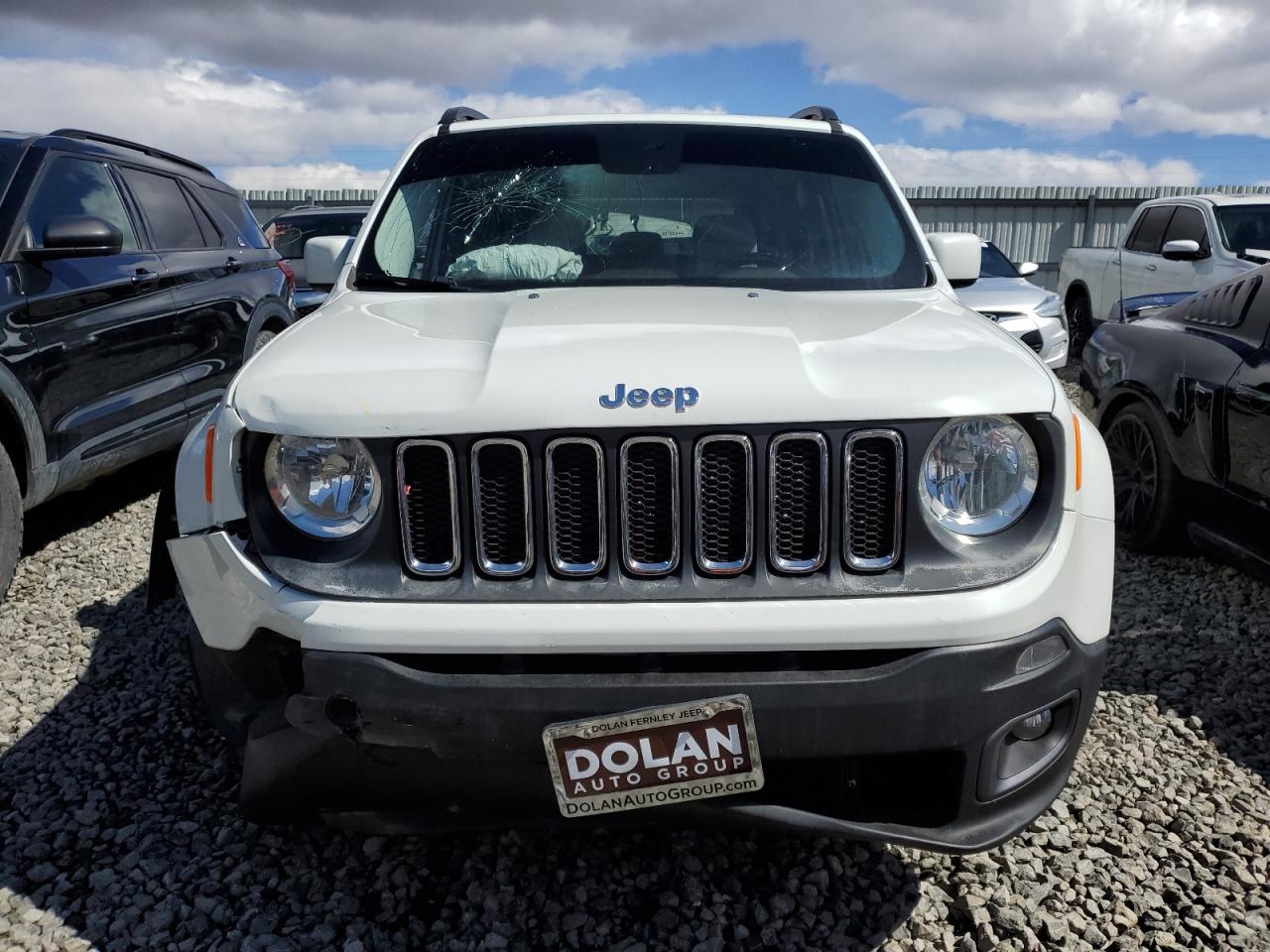 ZACCJBBT3GPD93140 2016 Jeep Renegade Latitude