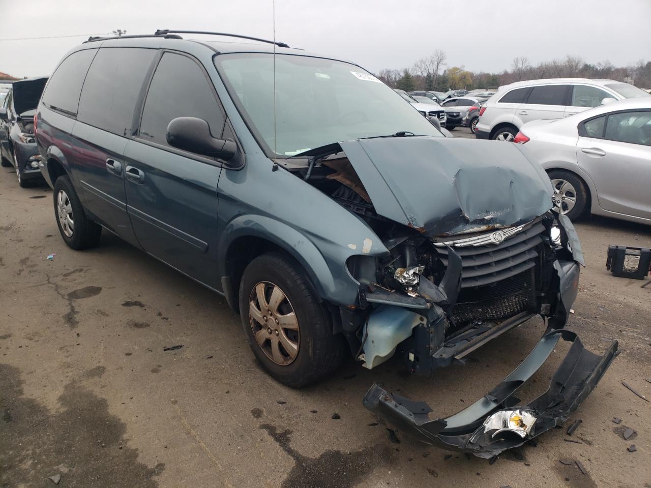 1A4GP44R26B637330 2006 Chrysler Town & Country Lx