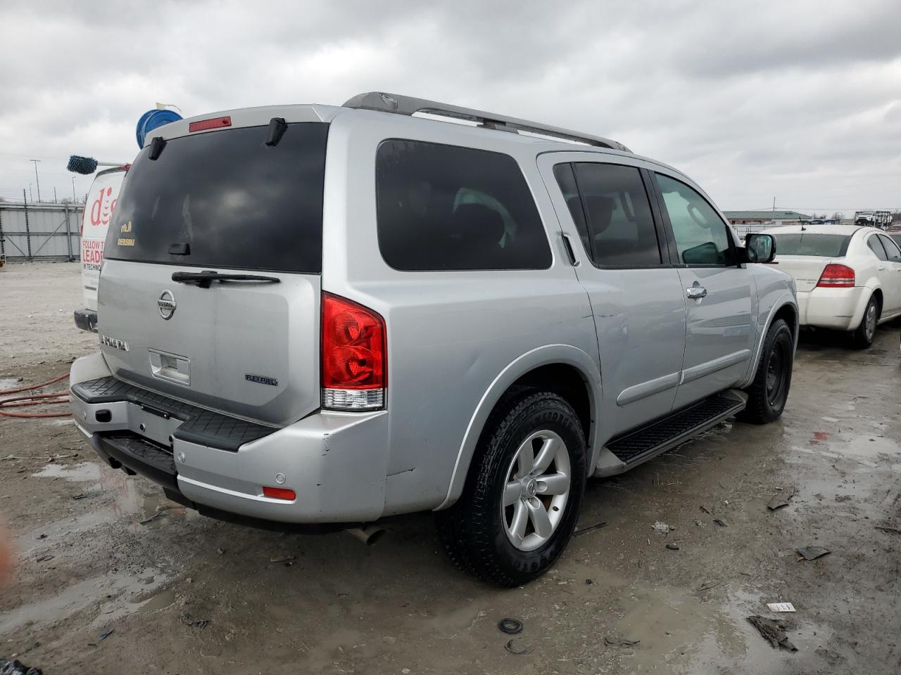 5N1BA0ND5BN618028 2011 Nissan Armada Sv