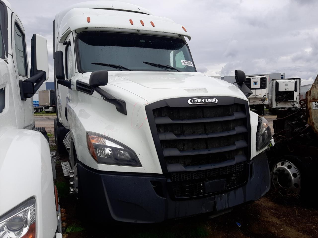 Freightliner Cascadia 2020 126" sleeper cab