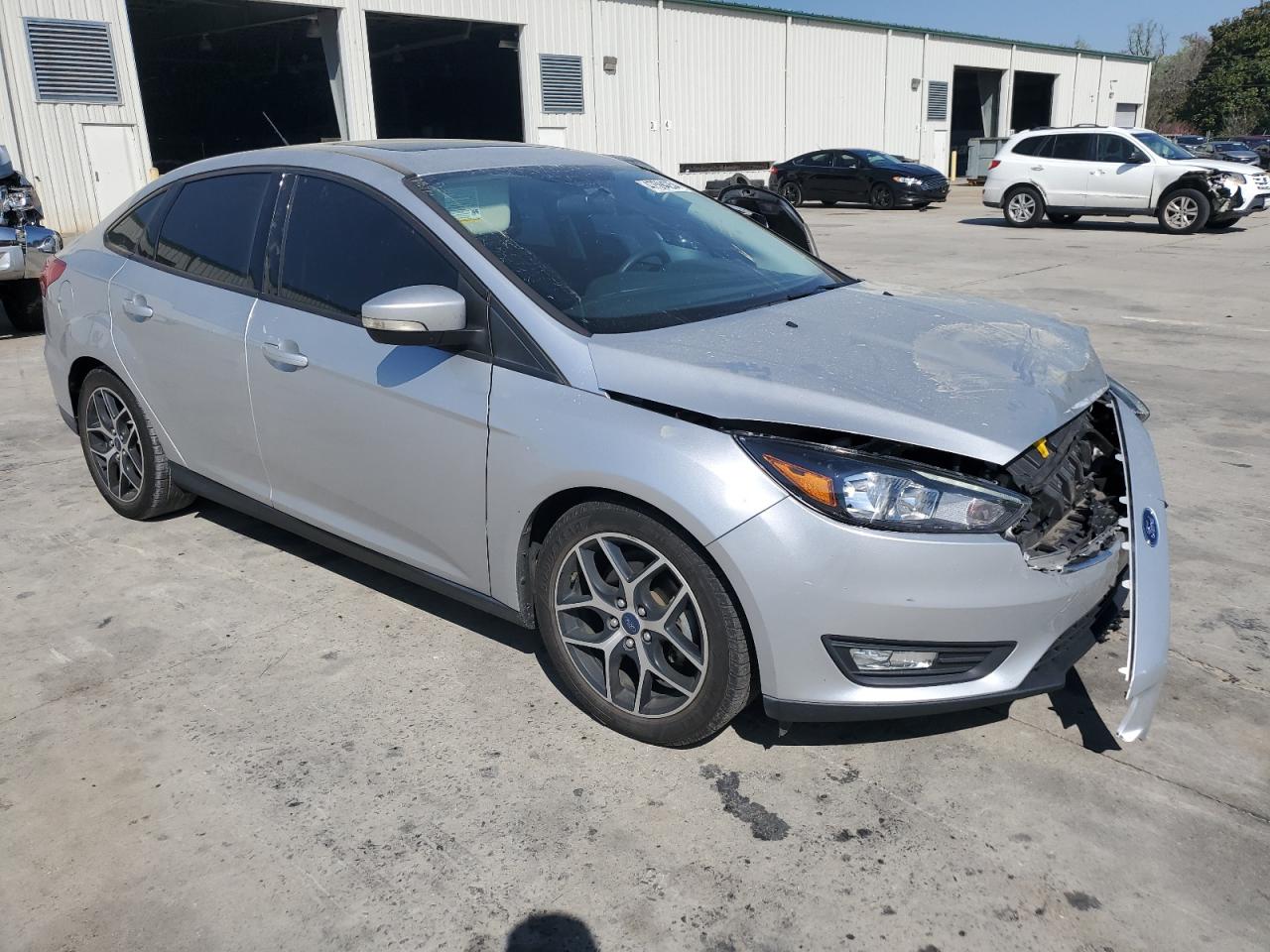 1FADP3H26JL238364 2018 Ford Focus Sel