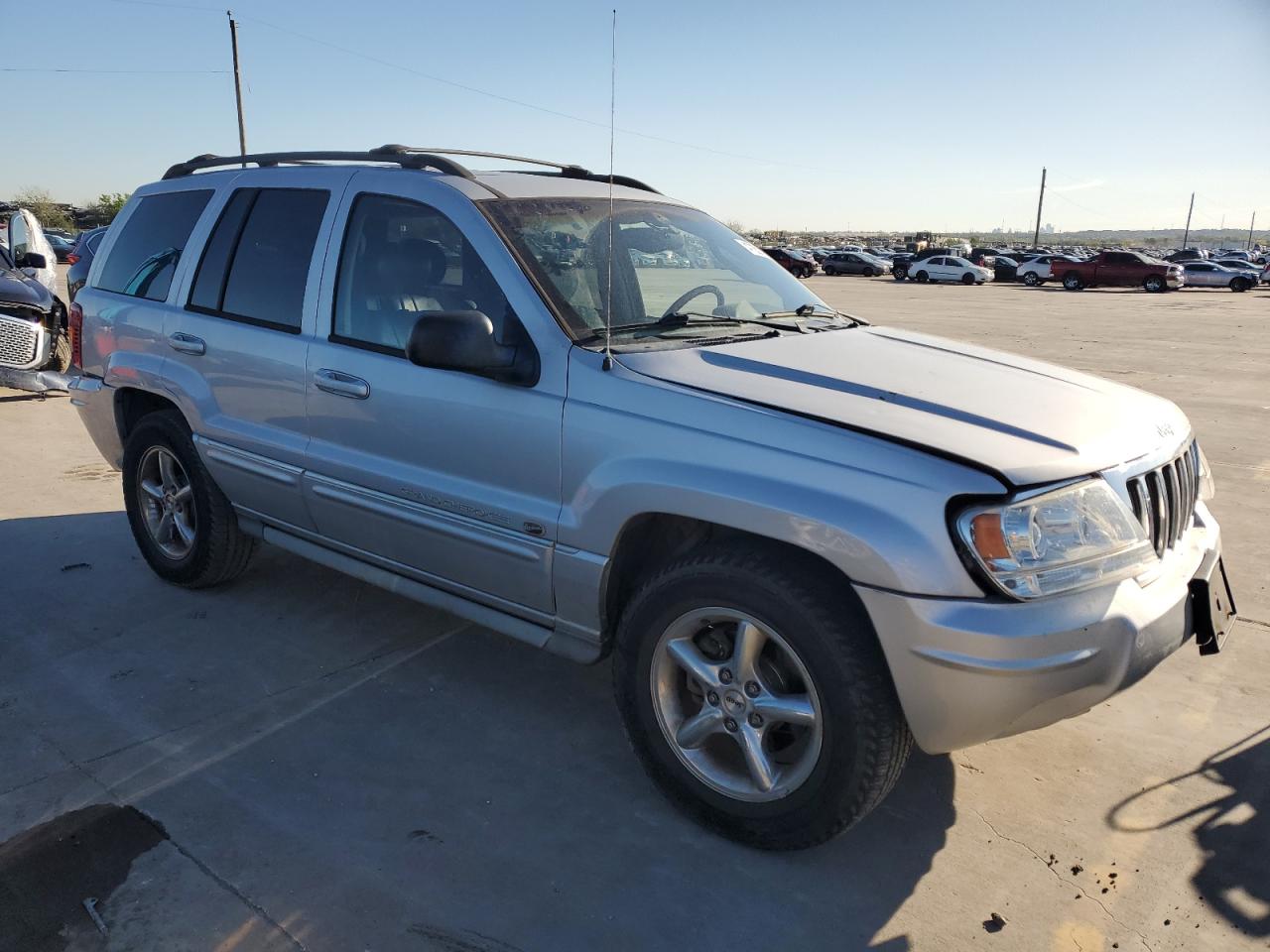 1J8GX68J44C157649 2004 Jeep Grand Cherokee Overland