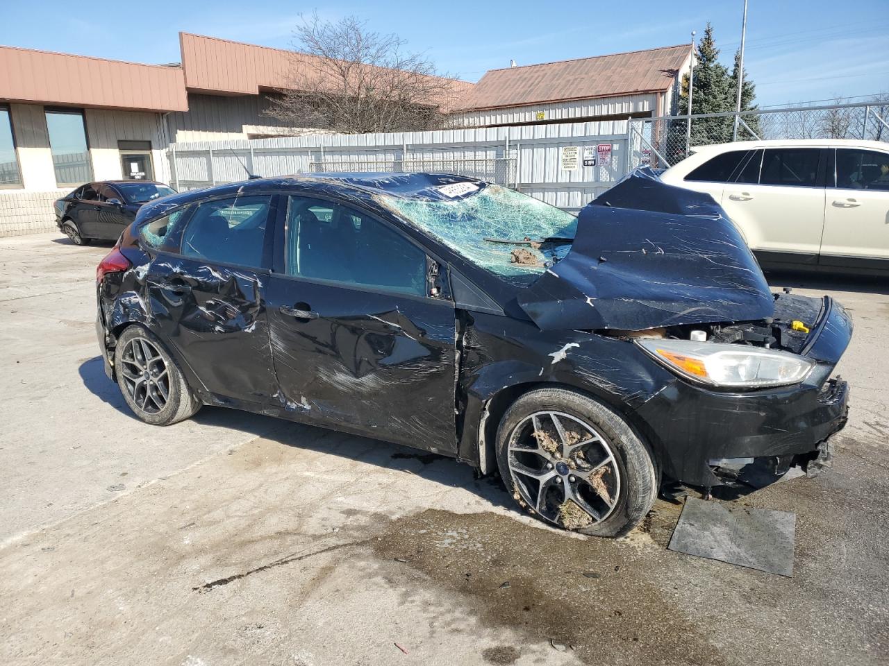 1FADP3K22FL299419 2015 Ford Focus Se
