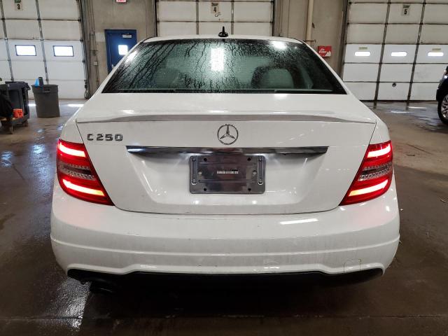 2013 Mercedes-Benz C 250 VIN: WDDGF4HB9DA872418 Lot: 45813704