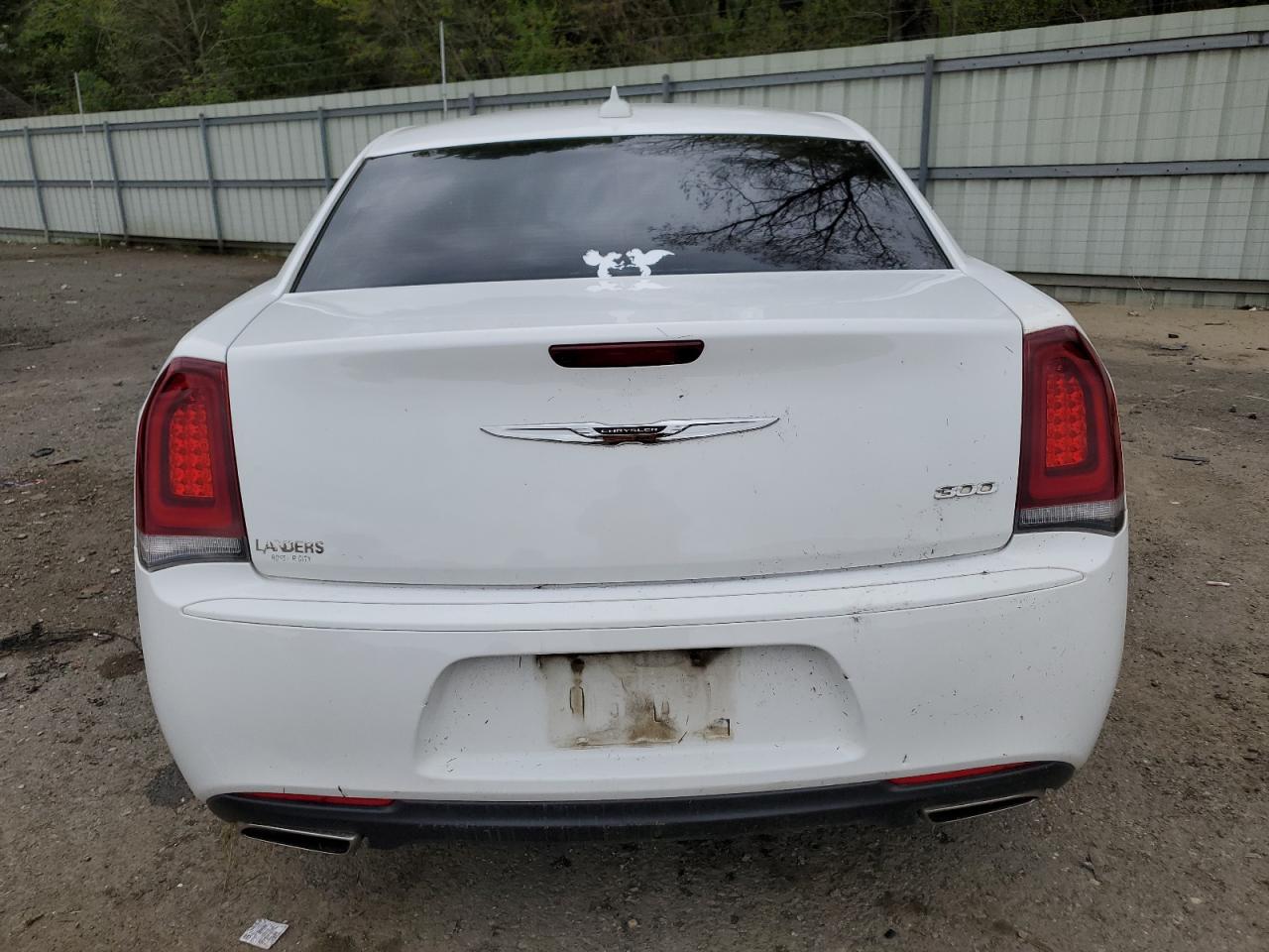 2C3CCAAG3KH589926 2019 Chrysler 300 Touring
