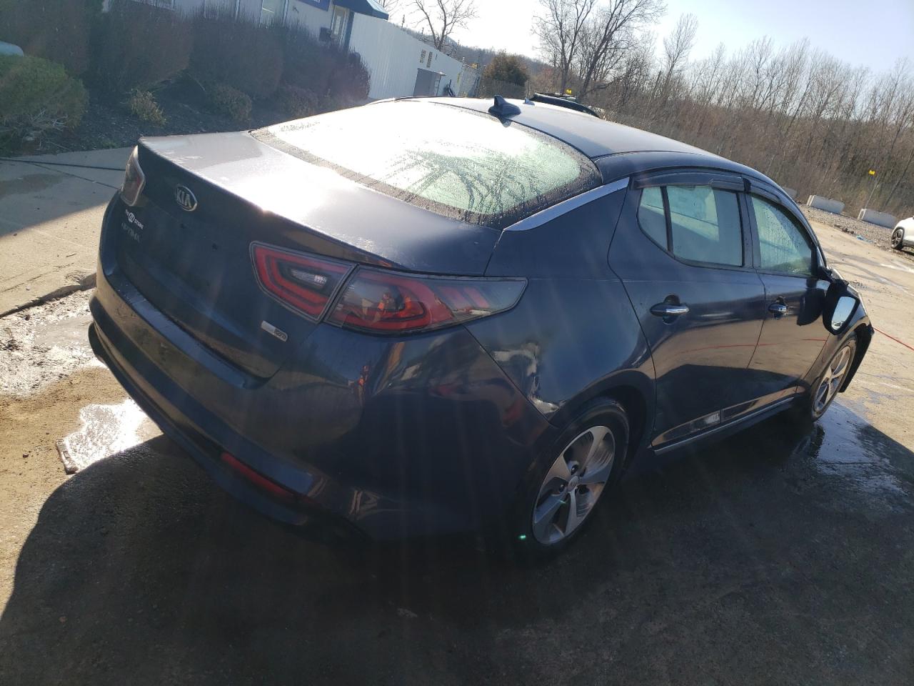 2015 Kia Optima Hybrid vin: KNAGM4AD2F5079658