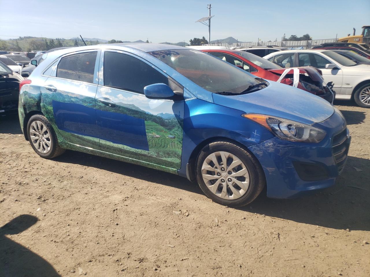 2017 Hyundai Elantra Gt vin: KMHD35LH5HU380265