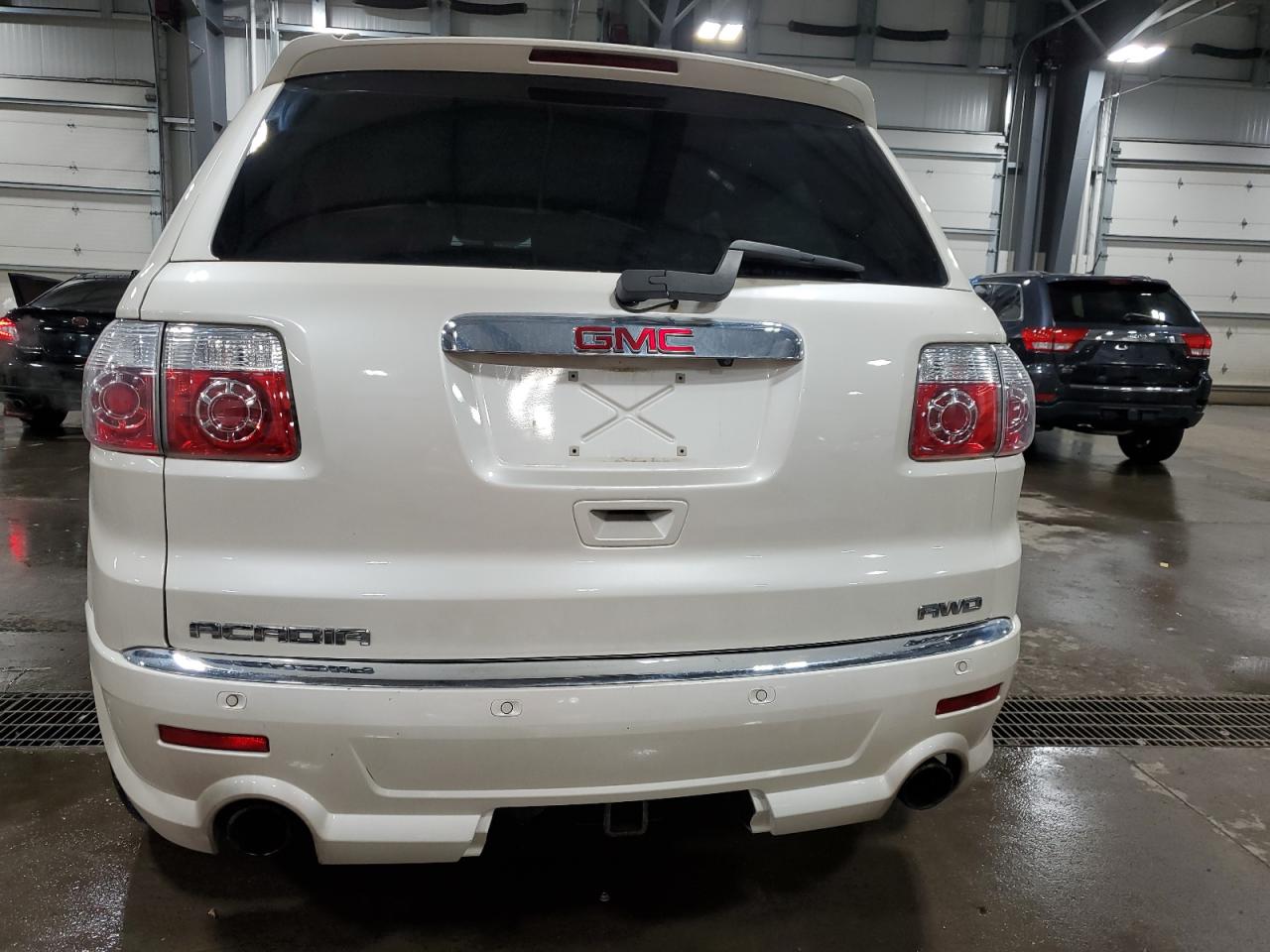 1GKKVTEDXBJ367965 2011 GMC Acadia Denali